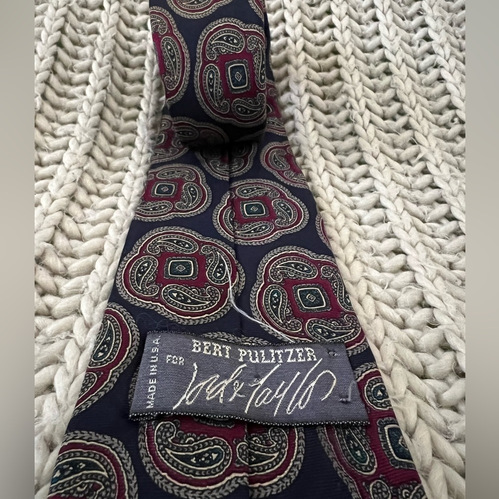 Bert Pulitzer hand printed all silk foulard tie